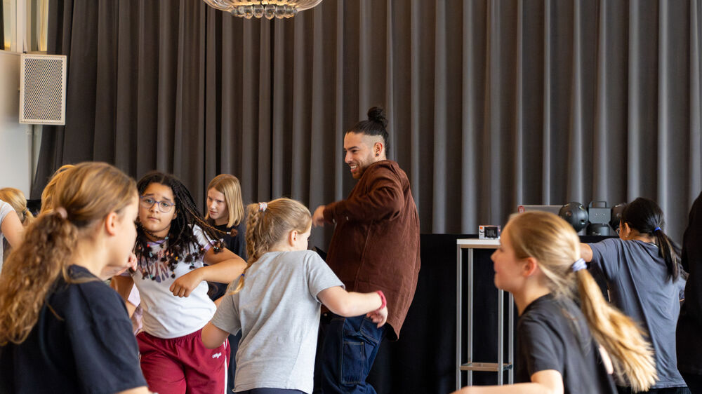 DOX zoekt nieuwe docenten